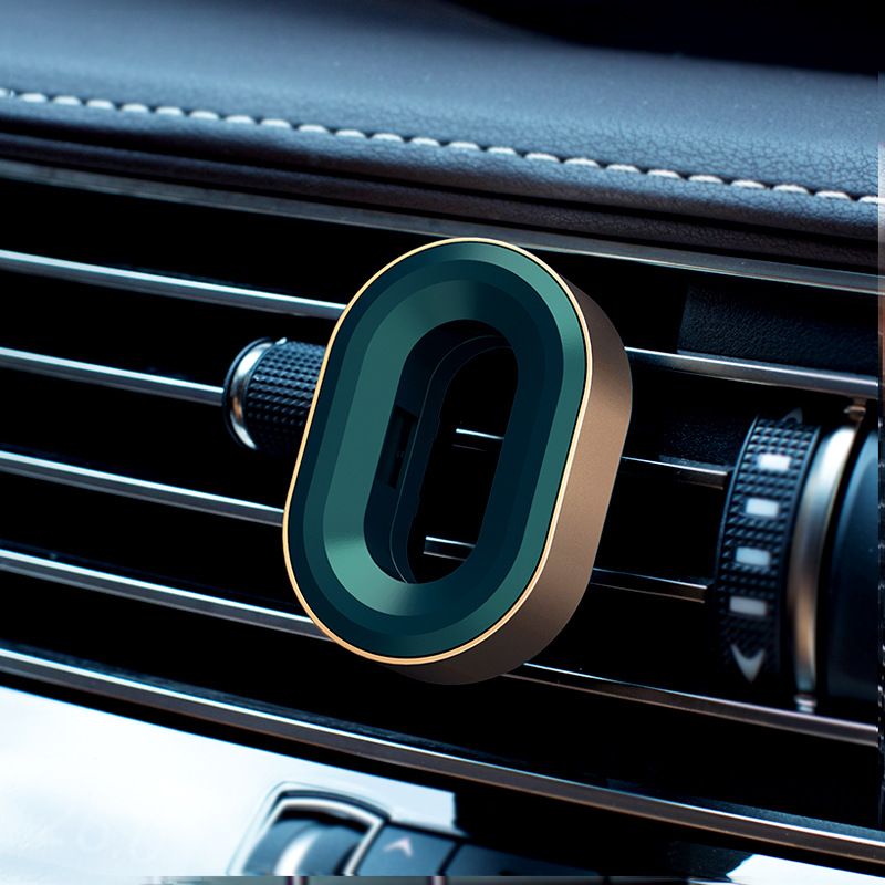 Peach car aromatherapy air outlet decorative fragrance men's and women's car light fragrance car perfume