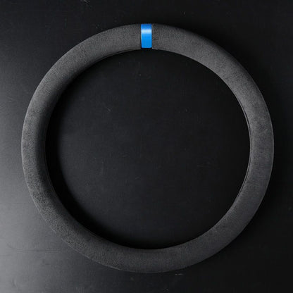 The steering wheel cover is made of all-season suede leather and suede handlebar cover. It is anti-slip, sweat-absorbing and breathable